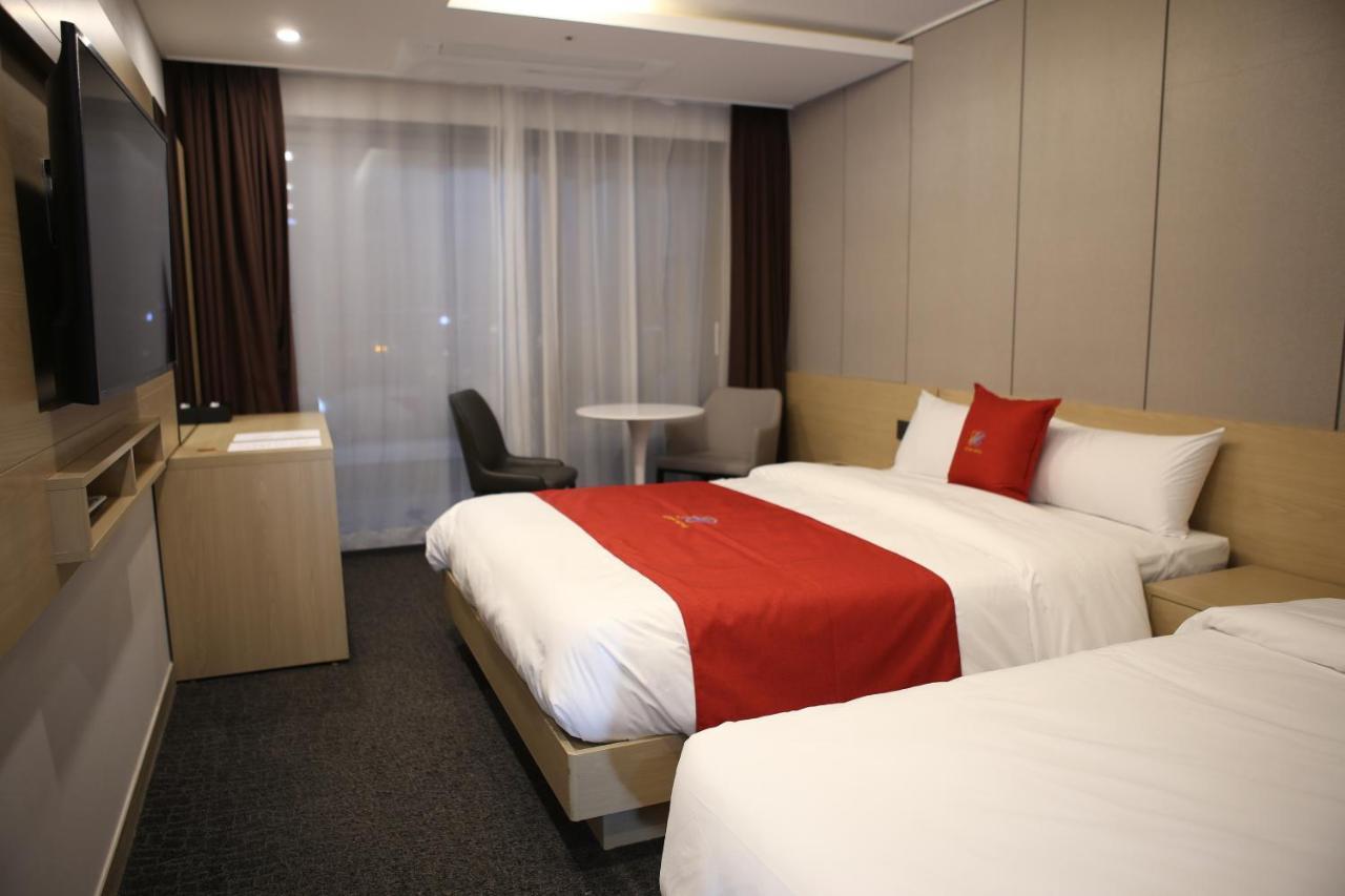 Chuncheon Eston Hotel Exterior photo