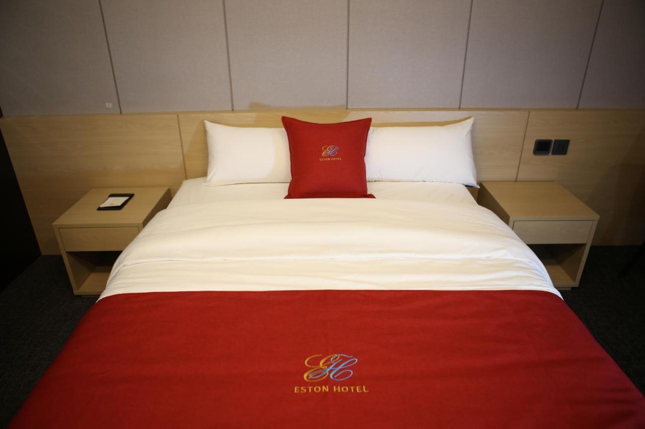 Chuncheon Eston Hotel Exterior photo