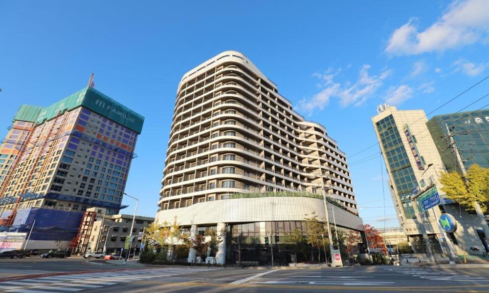 Chuncheon Eston Hotel Exterior photo